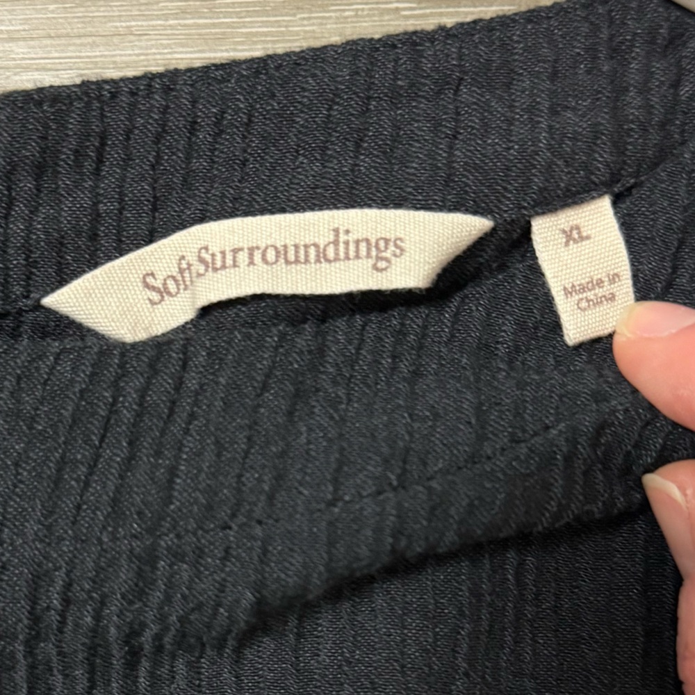 Soft Surroundings Oceo Gauze Tunic Style Number: 2EW85 Black XL Lightweight - Picture 6 of 10